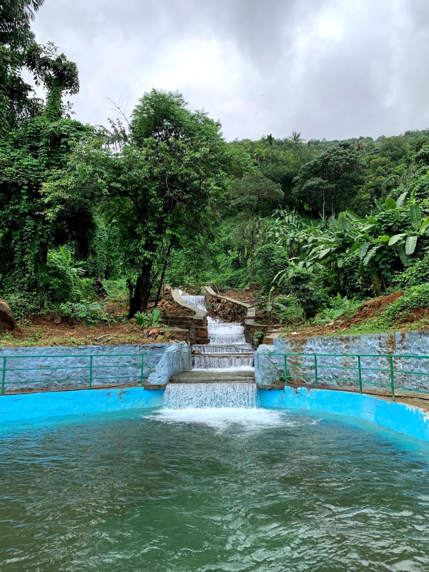 Royal Mount Inn Resorts Paithalmala Esterno foto